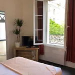 Appartement Paisible Avec Jardin - Centre