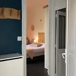 Paisible Avec Jardin - Centre Apartment *