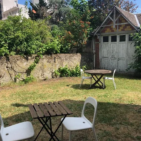 Paisible Avec Jardin - Centre