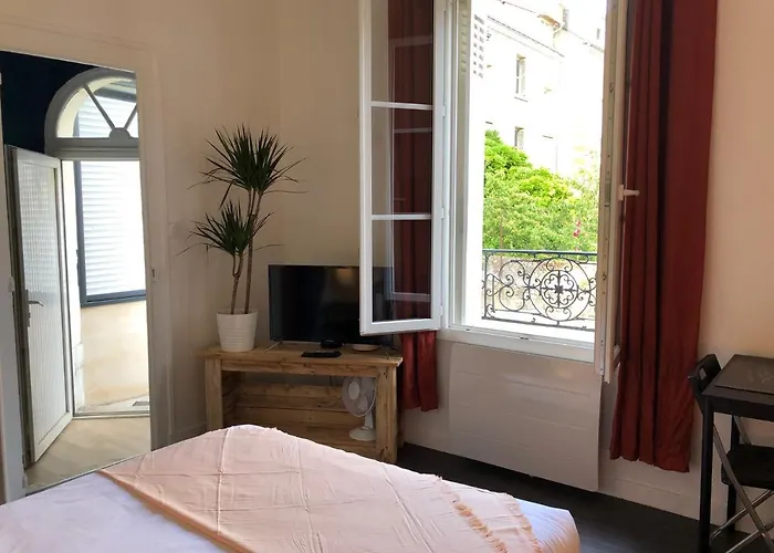 Appartamento Paisible Avec Jardin - Centre