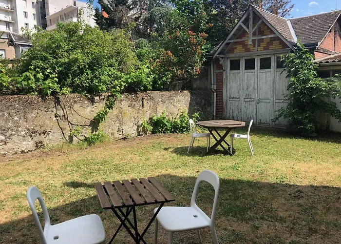 Paisible Avec Jardin - Centre