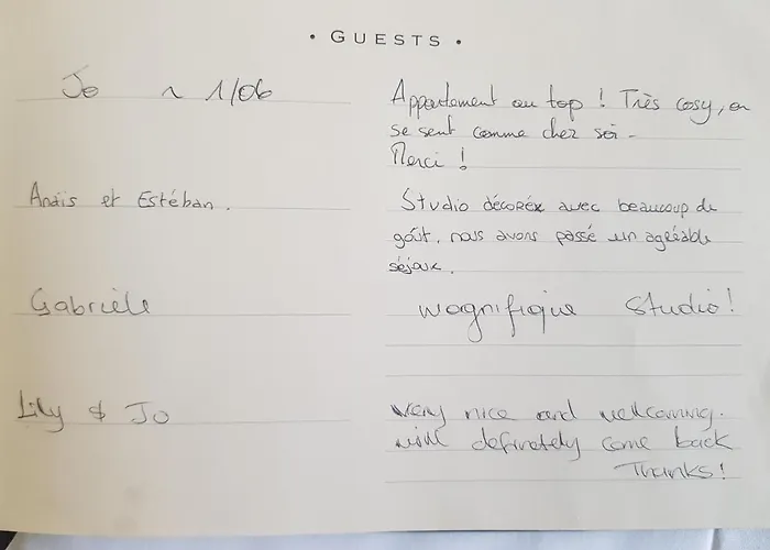 Paisible Avec Jardin - Centre *